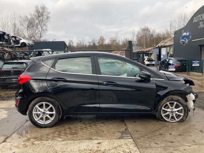 Ford Fiesta 7 1.0 EcoBoost 12V 100 Sloopvoertuig (2019, Zwart)