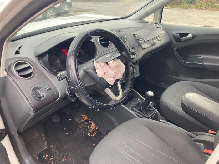 Seat Ibiza ST 1.2 TDI Ecomotive Sloopvoertuig (2011, Wit)