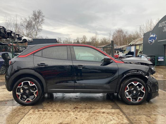 Opel Mokka 1.2 Turbo 12V Sloopvoertuig (2022, Zwart)