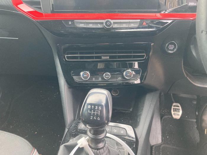 Opel Mokka 1.2 Turbo 12V Sloopvoertuig (2022, Zwart)