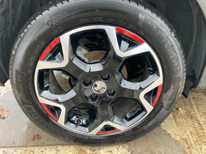 Opel Mokka 1.2 Turbo 12V Sloopvoertuig (2022, Zwart)