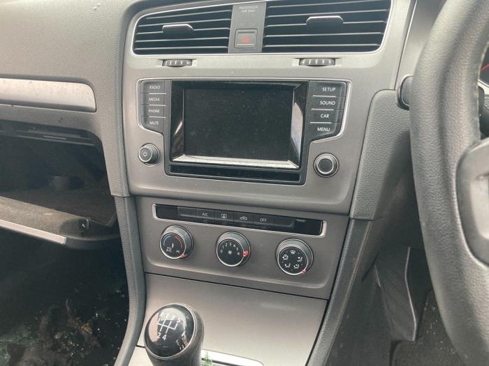 Volkswagen Golf VII 1.2 TSI 16V Sloopvoertuig (2017, Zwart)