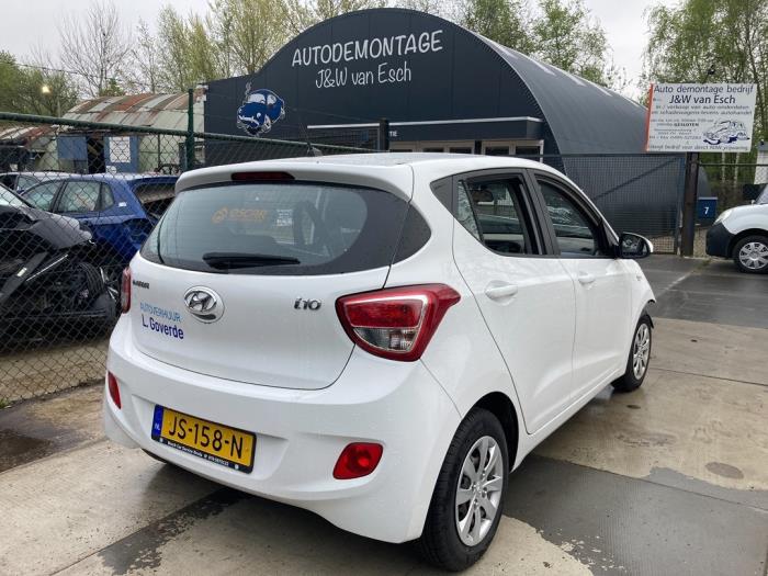 Hyundai i10 1.0 12V Sloopvoertuig (2016, Wit)
