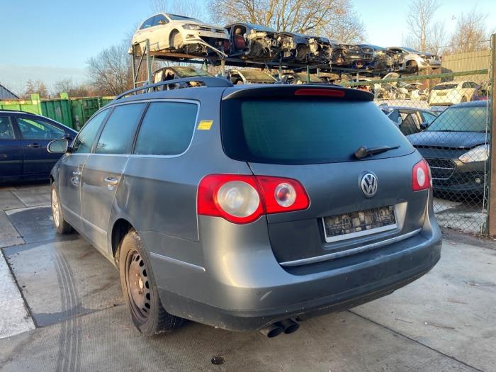 Volkswagen Passat Variant 2.0 TDI 16V 170 Sloopvoertuig (2008, Licht, Muisgrijs)