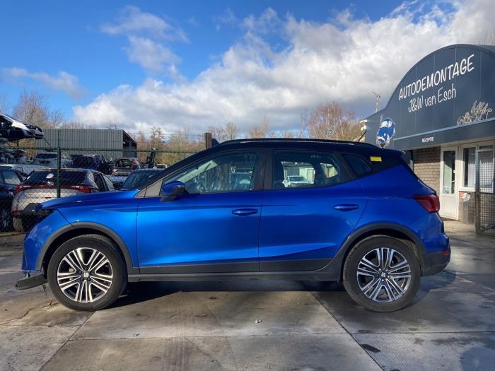 Seat Arona 1.0 TSI 12V Sloopvoertuig (2023, Blauw)