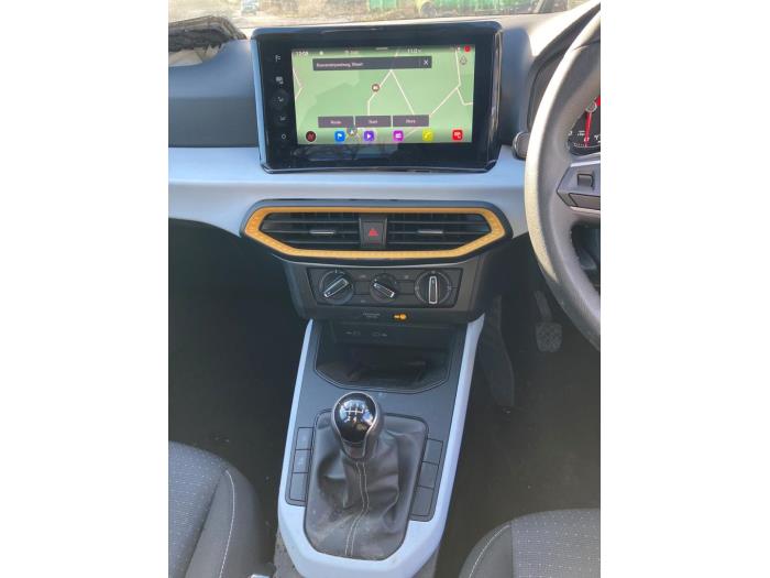 Seat Arona 1.0 TSI 12V Sloopvoertuig (2023, Blauw)