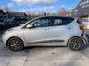Hyundai i10 1.2 16V Sloopvoertuig (2017, Zilvergrijs)