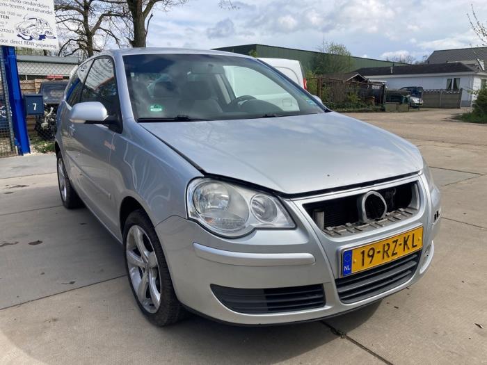 Volkswagen Polo IV 1.9 TDI 100 Sloopvoertuig (2005, Grijs)
