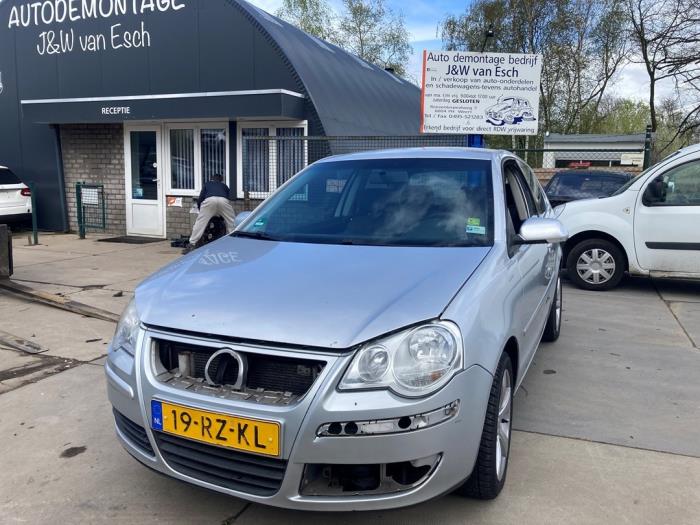 Volkswagen Polo IV 1.9 TDI 100 Sloopvoertuig (2005, Grijs)