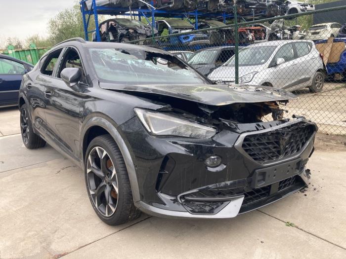 Cupra Formentor 1.4 e-Hybrid 16V Sloopvoertuig (2024, Zwart)
