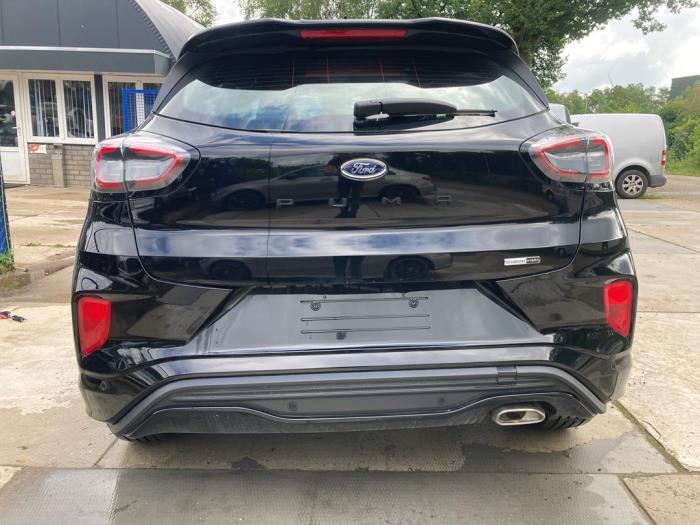 Ford Puma 1.0 Ti-VCT EcoBoost Hybrid 12V Sloopvoertuig (2022, Zwart)