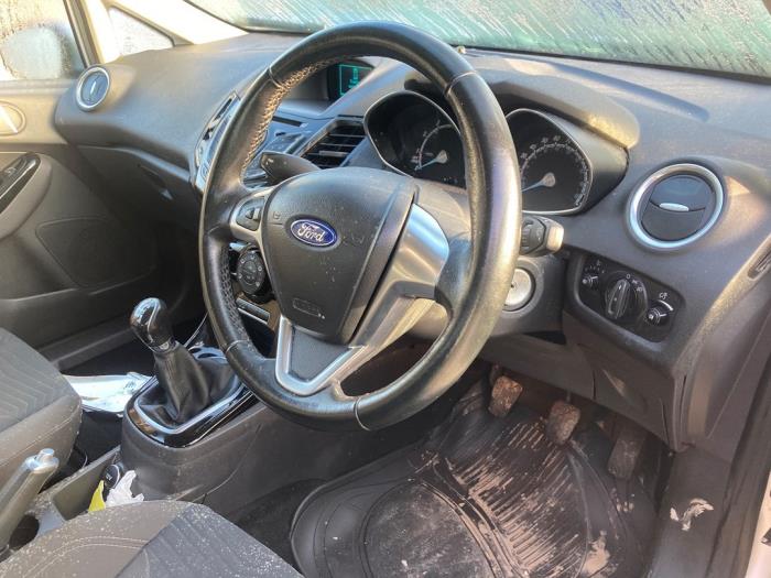 Ford Fiesta 6 1.0 EcoBoost 12V 100 Sloopvoertuig (2017, Zilver)