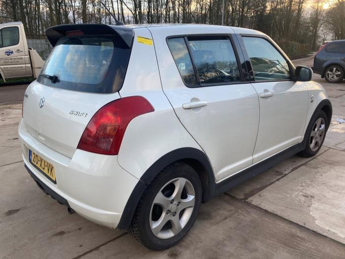 Suzuki Swift 1.3 VVT 16V Sloopvoertuig (2007, Wit)