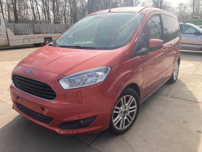 Ford Tourneo Courier 1.0 Ti-VCT EcoBoost 12V Sloopvoertuig (2015, Oranje, Rood)