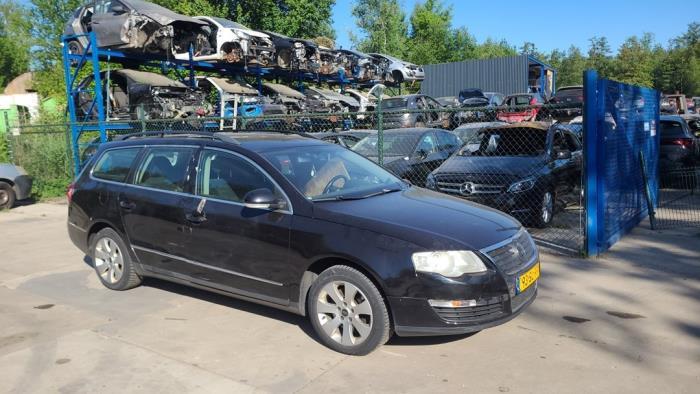 Volkswagen Passat Variant 2.0 FSI 16V Sloopvoertuig (2006, Zwart)