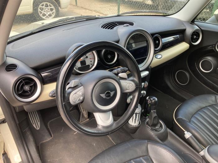 Mini Clubman 1.6 16V Cooper S Sloopvoertuig (2008, Wit)