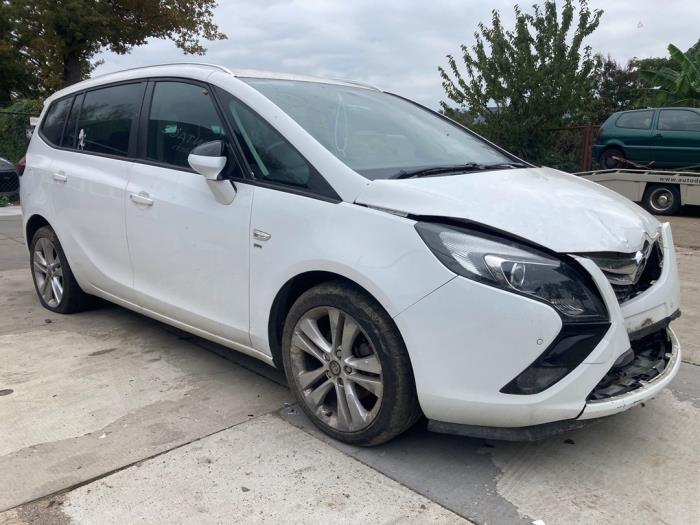 Opel Zafira Tourer 2.0 CDTI 16V 130 Ecotec Sloopvoertuig (2017, Wit)