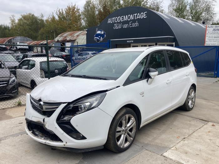 Opel Zafira Tourer 2.0 CDTI 16V 130 Ecotec Sloopvoertuig (2017, Wit)