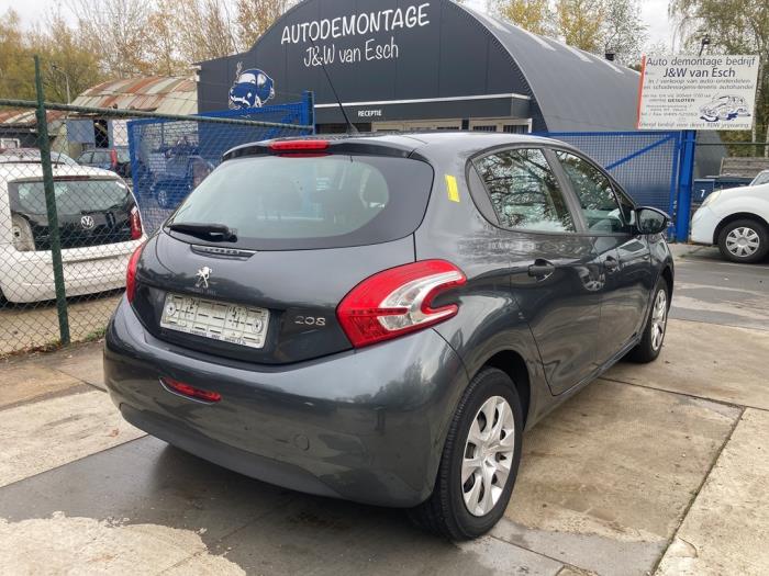 Peugeot 208 Sloopvoertuig (2014, Muisgrijs)