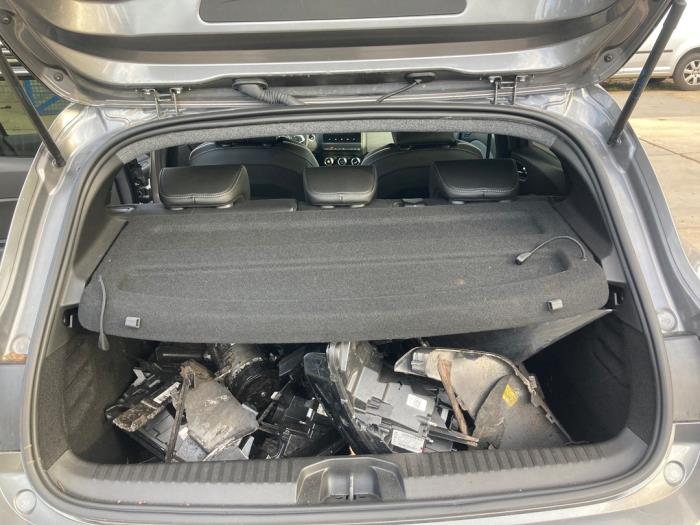 Renault Clio V 1.0 TCe 90 12V Sloopvoertuig (2025, Licht, Muisgrijs)