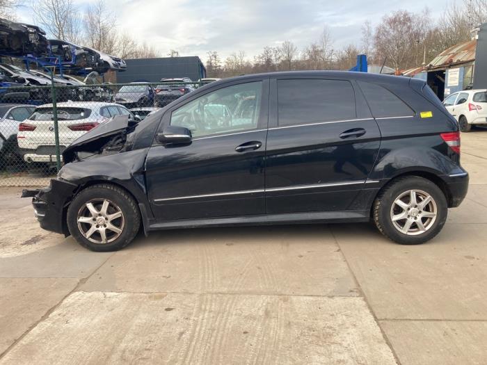 Mercedes B 1.7 B-170 16V Sloopvoertuig (2009, Zwart)