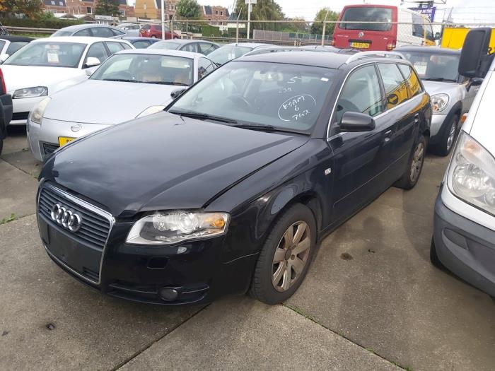 Audi A4 Avant 2.0 TFSI 20V Sloopvoertuig (2005, Zwart)