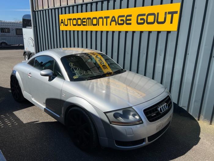 Audi TT 1.8 20V Turbo Quattro Sloopvoertuig (2003, Zilver)
