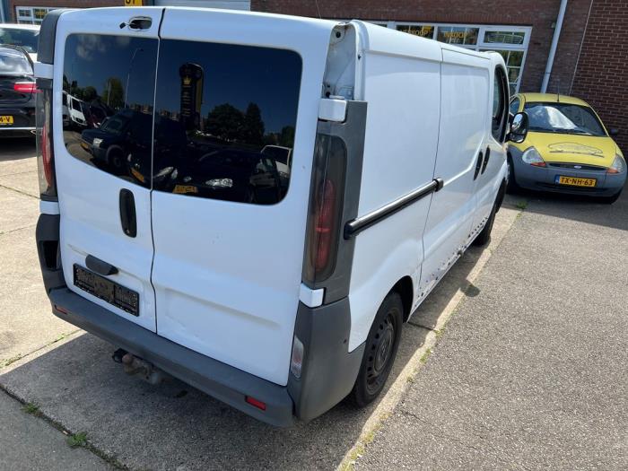 Opel Vivaro 1.9 DTI 16V Sloopvoertuig (2002, Wit)