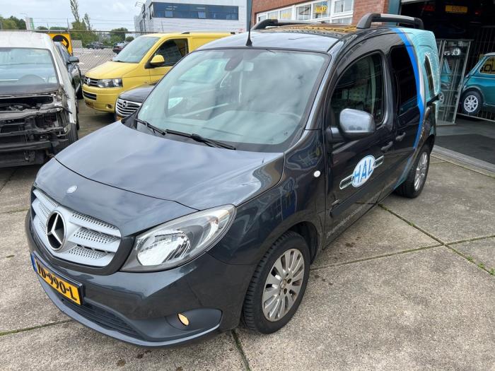 Mercedes Citan 1.5 109 CDI Sloopvoertuig (2013, Metallic, Donker, Zilvergrijs, Grijs)