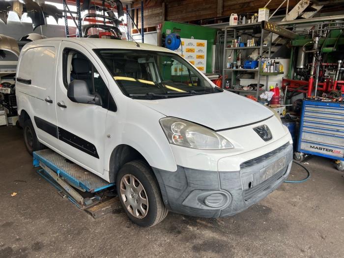 Peugeot Partner 1.6 HDI 90 16V Sloopvoertuig (2010, Wit)
