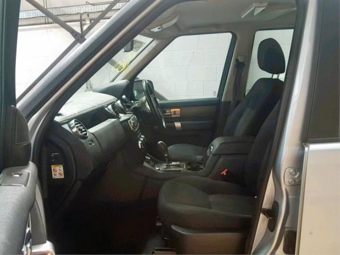 Landrover Discovery IV 3.0 TD V6 24V Sloopvoertuig (2010)