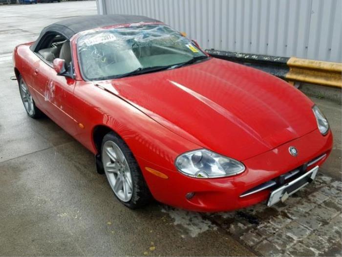 Jaguar XK 8 Convertible 4.0 V8 32V Sloopvoertuig (1998, Rood)