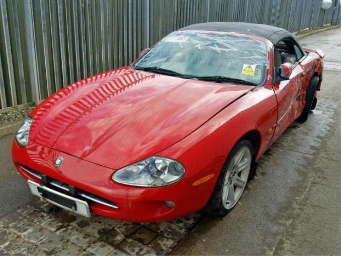 Jaguar XK 8 Convertible 4.0 V8 32V Sloopvoertuig (1998, Rood)
