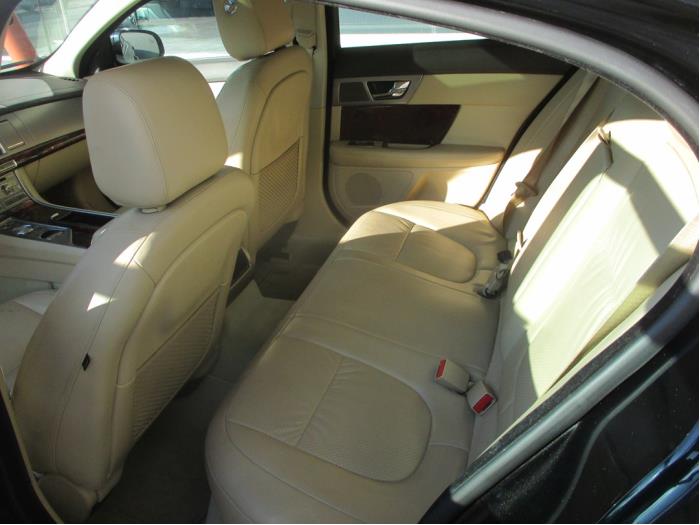 Jaguar XF 3.0 S D V6 24V Sloopvoertuig (2010, Zwart)