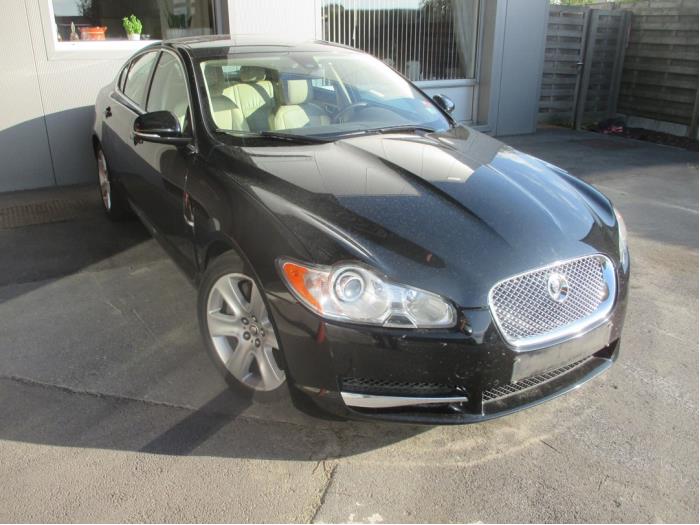 Jaguar XF 3.0 S D V6 24V Sloopvoertuig (2010, Zwart)