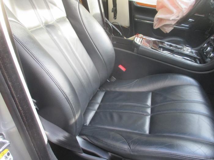 Jaguar XJ 3.0 D V6 24V Sloopvoertuig (2013, Goud)