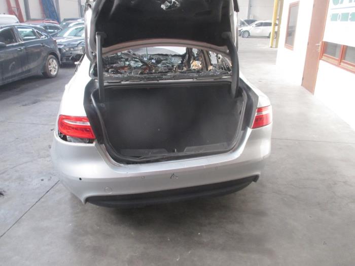 Jaguar XE 2.0 D E-Performance 16V Sloopvoertuig (2018, Zilver)