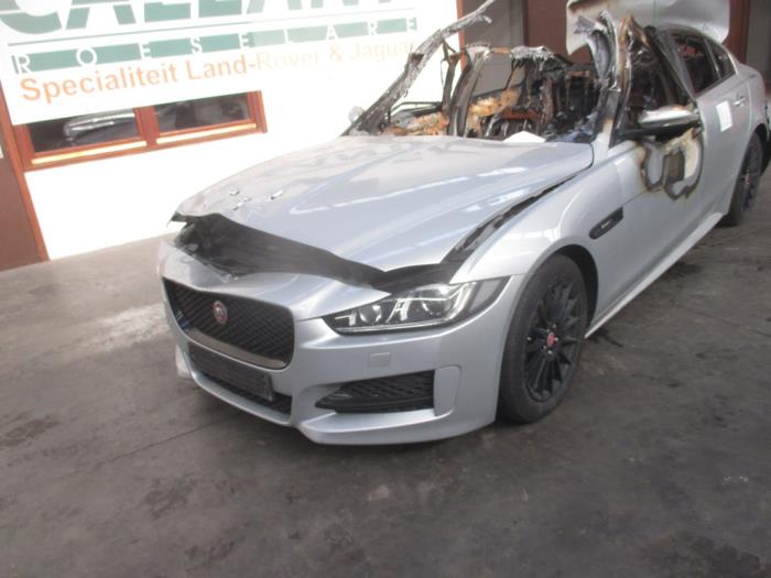 Jaguar XE 2.0 D E-Performance 16V Sloopvoertuig (2018, Zilver)