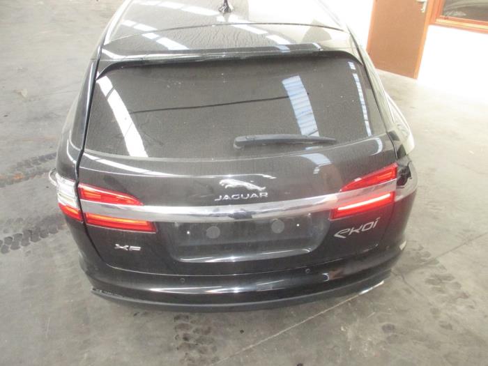 Jaguar XF Sportbrake 2.2 D S 16V Sloopvoertuig (2015, Zwart)