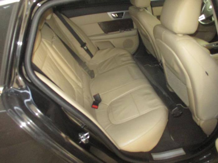 Jaguar XF Sportbrake 2.2 D S 16V Sloopvoertuig (2015, Zwart)