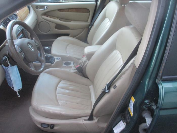 Jaguar X-type 2.2 D 16V Sloopvoertuig (2006, Groen)