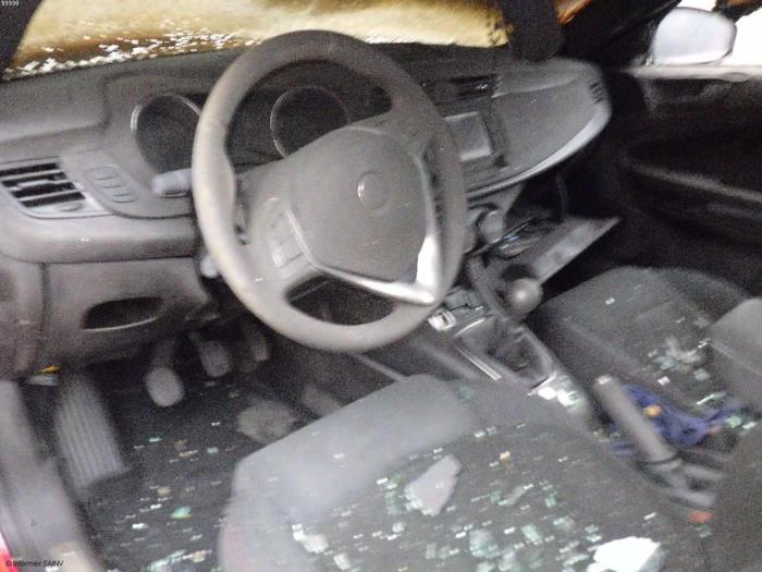 Alfa Romeo Giulietta 1.6 JTDm 16V Sloopvoertuig (2015, Rood)