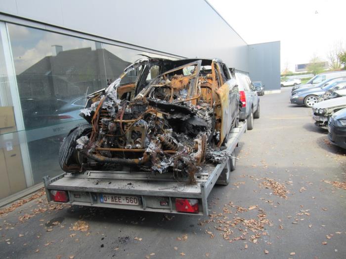 Landrover Range Rover Velar 2.0 D180 AWD Sloopvoertuig (2020, Zwart)