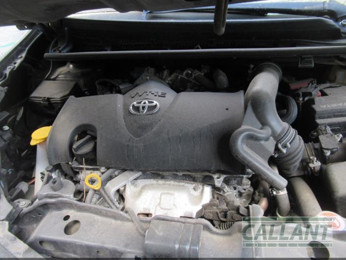 Toyota Yaris III 1.5 16V Dual VVT-iE Sloopvoertuig (2017)