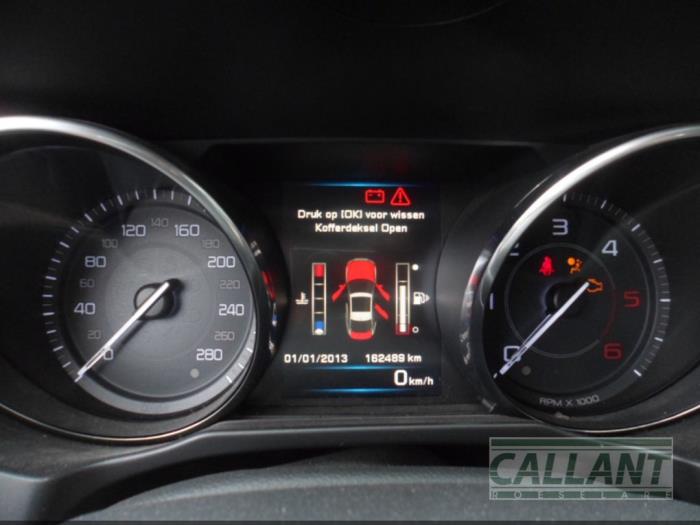 Jaguar XE 2.0 D E-Performance 16V Sloopvoertuig (2016, Blauw)