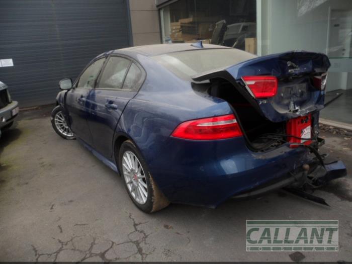 Jaguar XE 2.0 D E-Performance 16V Sloopvoertuig (2016, Blauw)