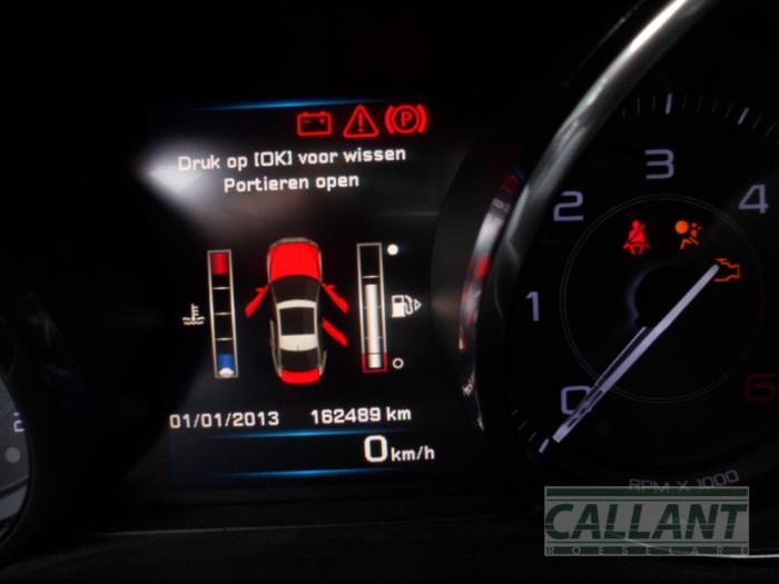 Jaguar XE 2.0 D E-Performance 16V Sloopvoertuig (2016, Blauw)