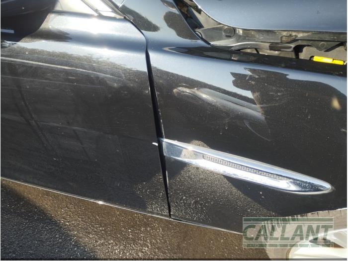 Jaguar XE 2.0d 180 16V Sloopvoertuig (2017, Zwart)