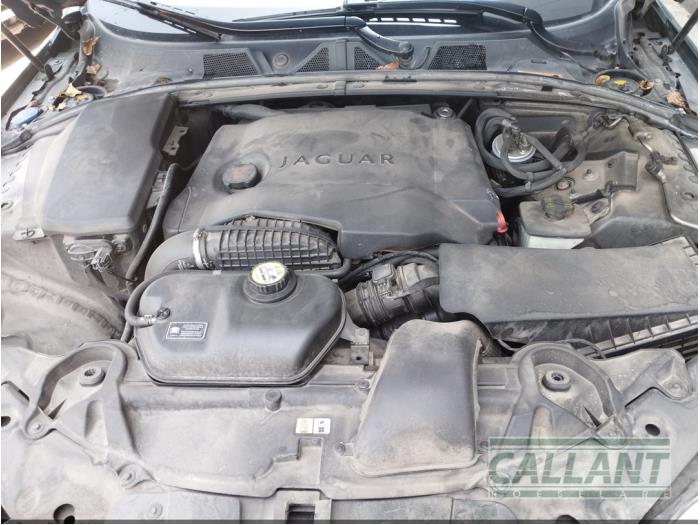 Jaguar XF 2.7 D V6 24V Sloopvoertuig (2010, Donker, Groen)