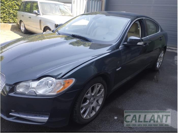 Jaguar XF 2.7 D V6 24V Sloopvoertuig (2010, Donker, Groen)